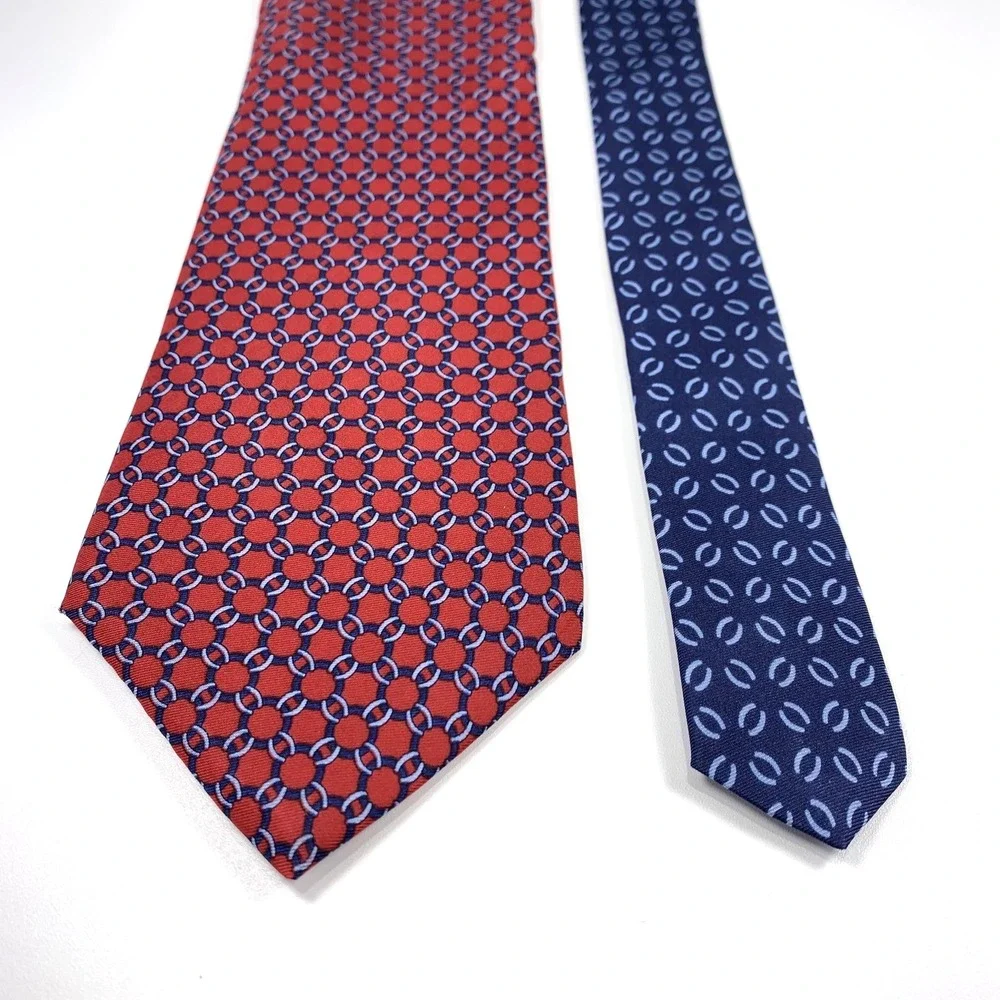 Tommy Hilfiger Mens Tie Red &‎ Navy Geometric Foulard Design 100% Silk Neckwear